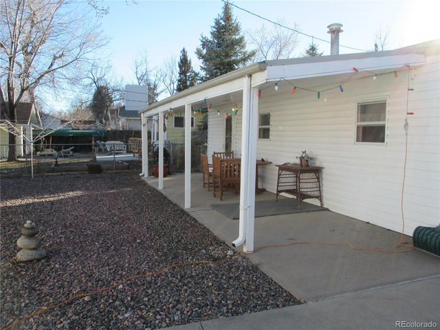 5616 Balsam St, Arvada, CO 80002