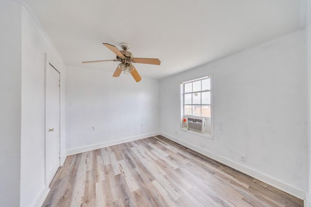 13034 Emporia Street, Houston, TX 77015