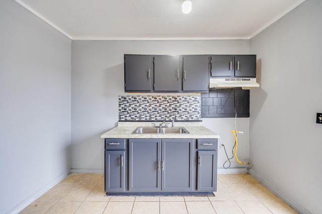 13034 Emporia Street, Houston, TX 77015