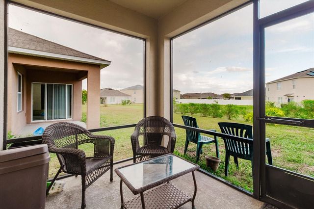 525 SQUIRES GROVE DRIVE, Winter Haven, FL 33880