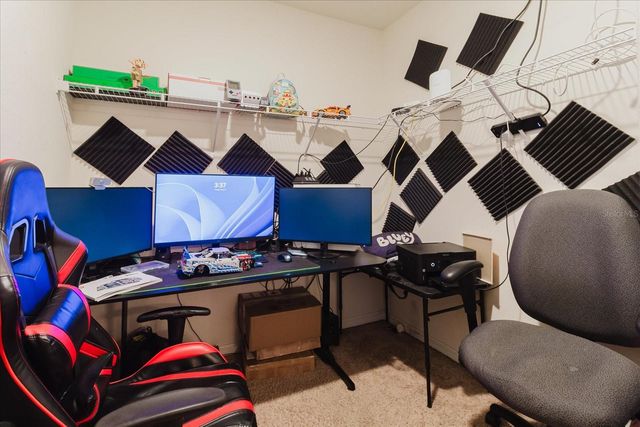 525 SQUIRES GROVE DRIVE, Winter Haven, FL 33880