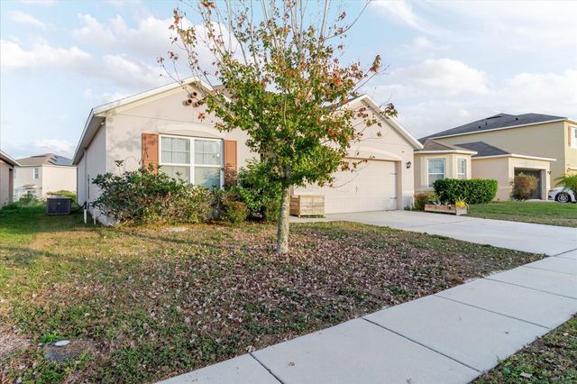 525 SQUIRES GROVE DRIVE, Winter Haven, FL 33880