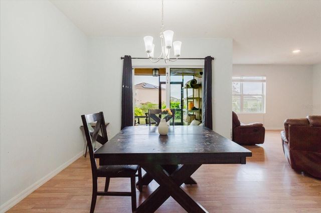 525 SQUIRES GROVE DRIVE, Winter Haven, FL 33880