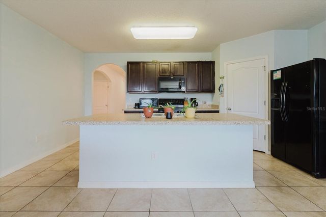 525 SQUIRES GROVE DRIVE, Winter Haven, FL 33880