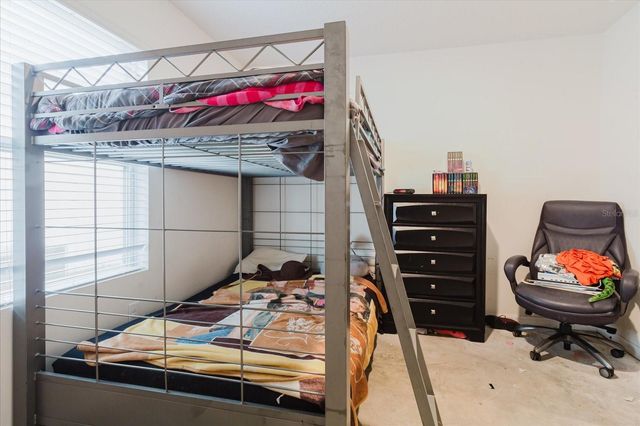 525 SQUIRES GROVE DRIVE, Winter Haven, FL 33880