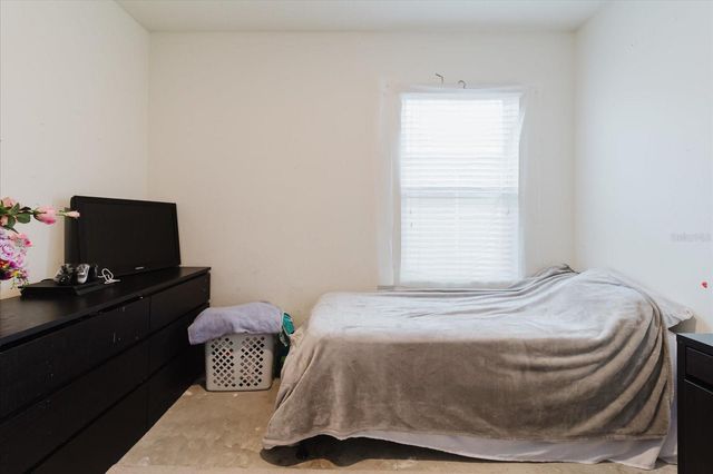 525 SQUIRES GROVE DRIVE, Winter Haven, FL 33880