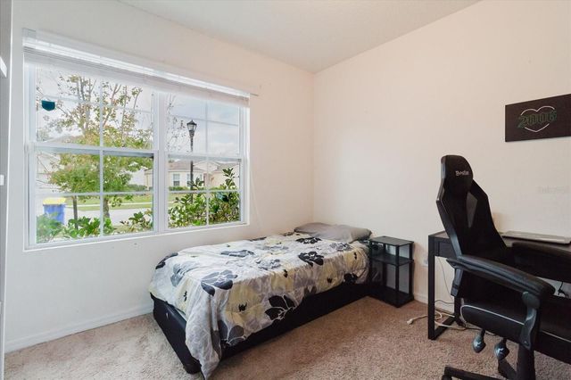 525 SQUIRES GROVE DRIVE, Winter Haven, FL 33880