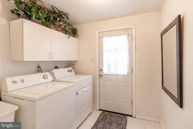937 CALEDONIA ST, Philadelphia, PA 19128