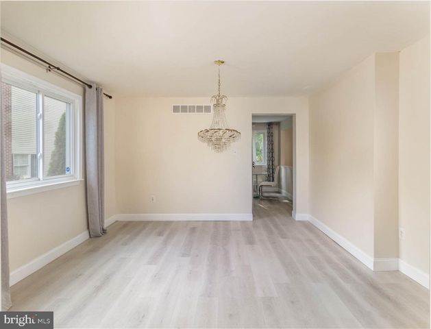 937 CALEDONIA ST, Philadelphia, PA 19128