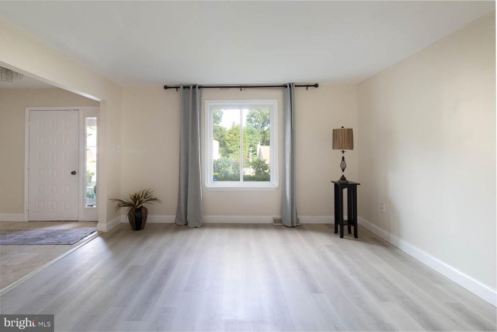 937 CALEDONIA ST, PHILADELPHIA, PA 19128 — photo 4