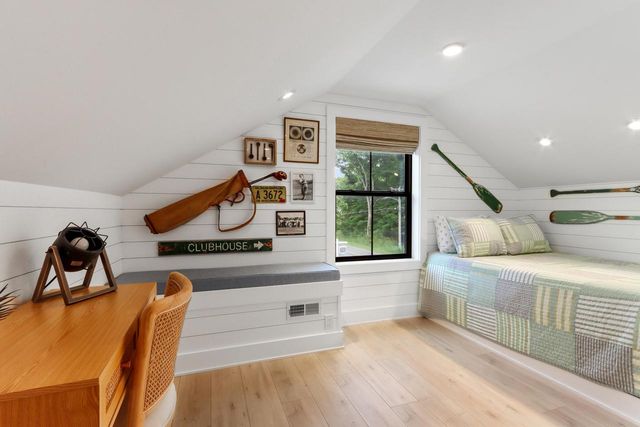 W4724 S Lakeshore DRIVE, Fontana, WI 53125