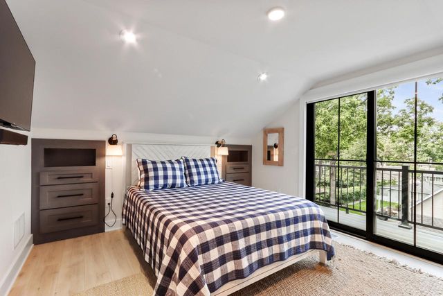 W4724 S Lakeshore DRIVE, Fontana, WI 53125