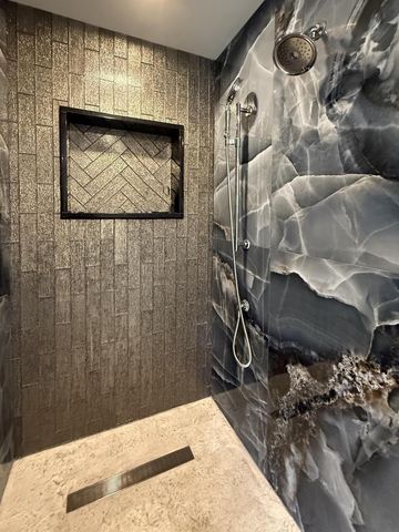 W4724 S Lakeshore DRIVE, Fontana, WI 53125