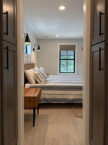 W4724 S Lakeshore DRIVE, Fontana, WI 53125