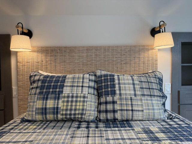 W4724 S Lakeshore DRIVE, Fontana, WI 53125