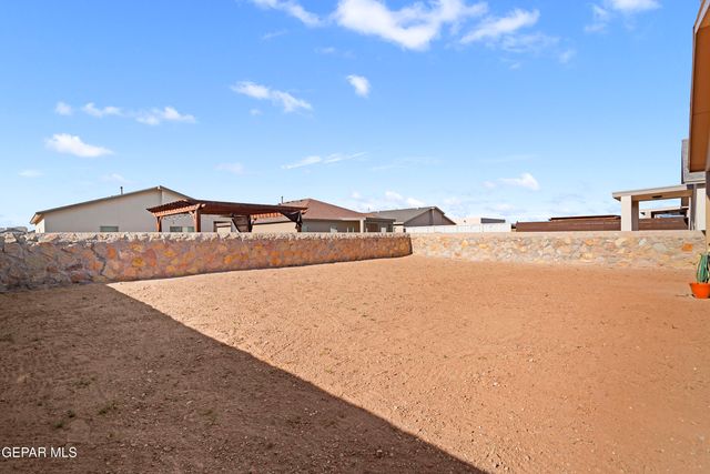 2193 Yellow Valley Road, Socorro, TX 79927