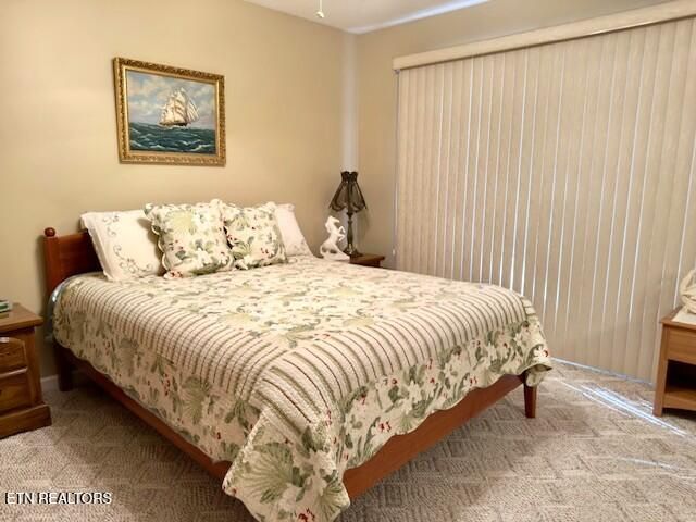 14 Brooks Lane, Crossville, TN 38558