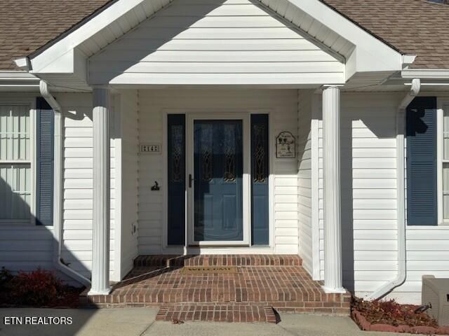 14 Brooks Lane, Crossville, TN 38558