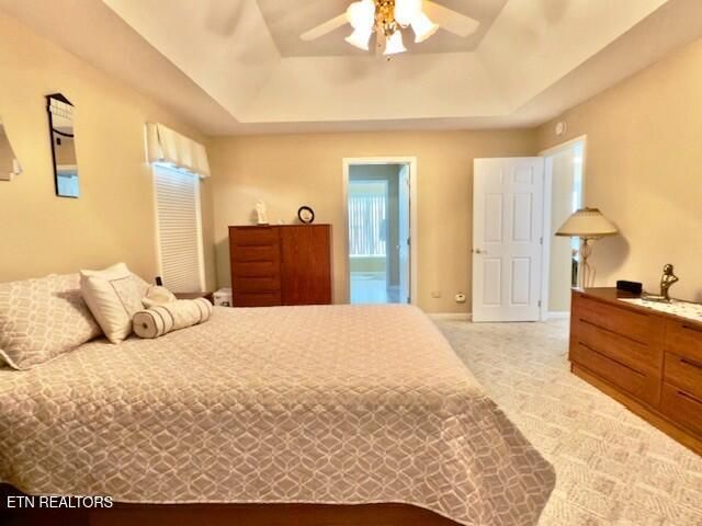 14 Brooks Lane, Crossville, TN 38558