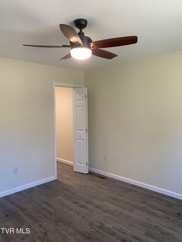 714 West Floral Street, Greeneville, TN 37743