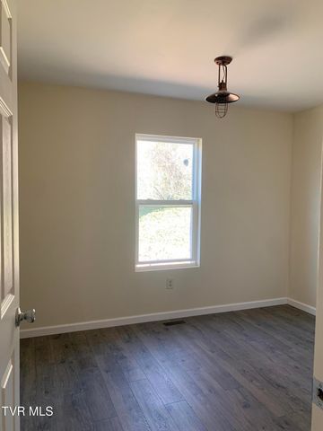 714 West Floral Street, Greeneville, TN 37743