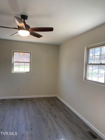 714 West Floral Street, Greeneville, TN 37743