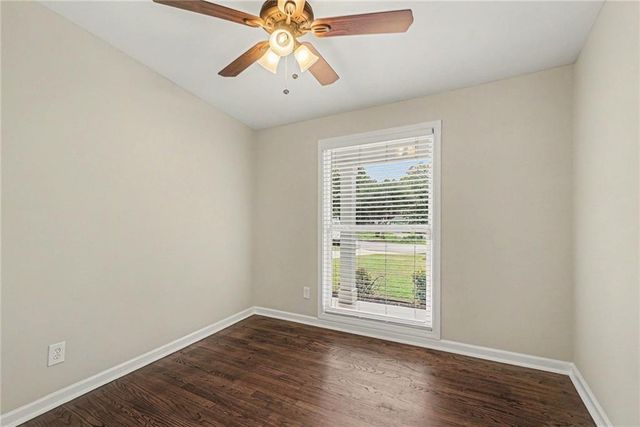 1801 Lochlomand Lane SE, Smyrna, GA 30080