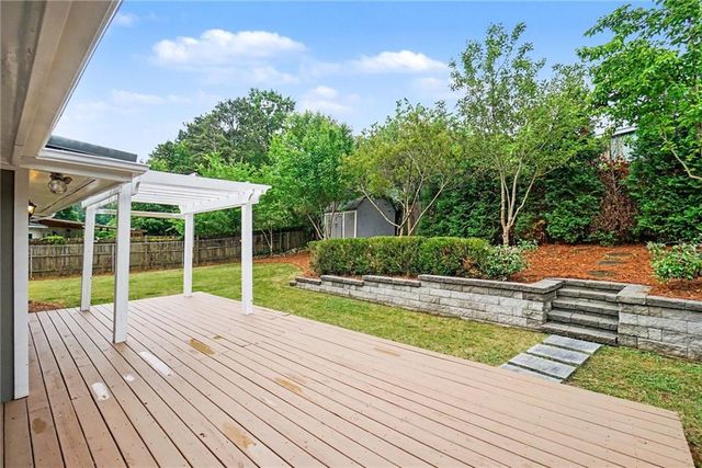 1801 Lochlomand Lane SE, Smyrna, GA 30080