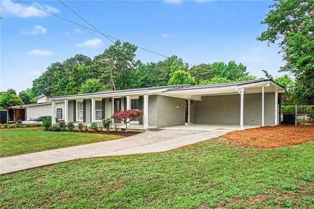 1801 Lochlomand Lane SE, Smyrna, GA 30080