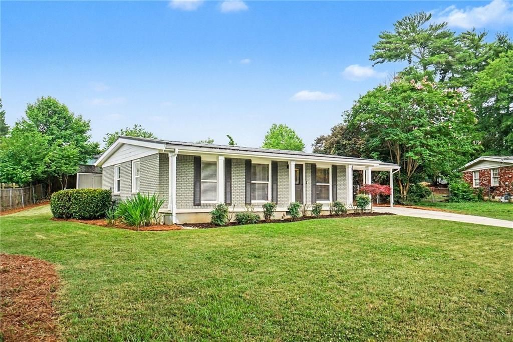 1801 Lochlomand Lane SE, Smyrna, GA 30080