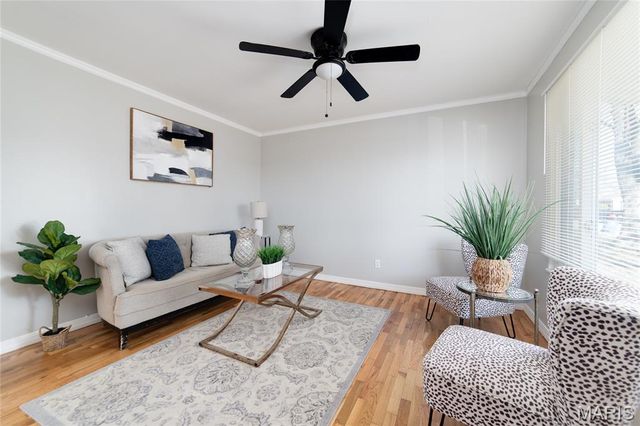 10541 Castle Drive, St Louis, MO 63136