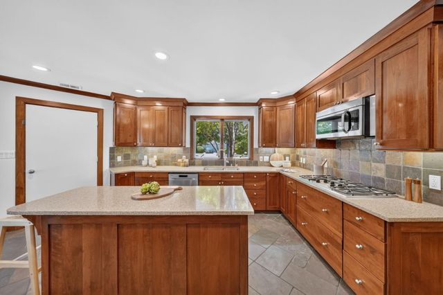1490 Santa Inez Drive, San Jose, CA 95125
