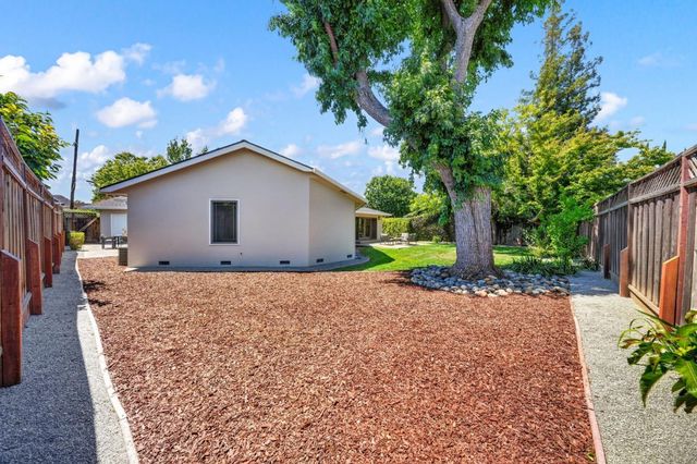 1490 Santa Inez Drive, San Jose, CA 95125