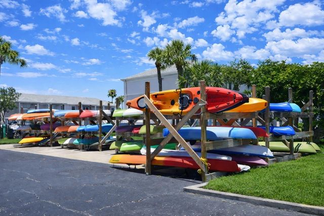 5245 COQUINA KEY DRIVE SE D, St Petersburg, FL 33705