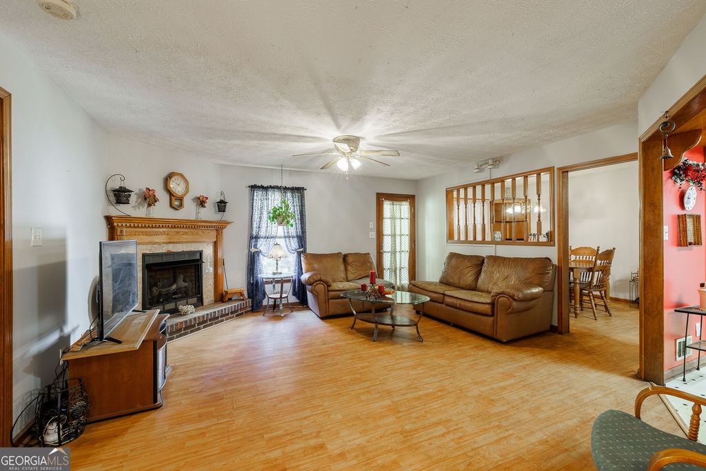 606 Berkeley Road, Carlton, GA 30627 — photo 3