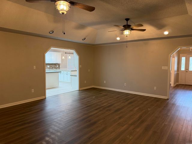 812 Meredith Street, White Hall, AR 71602