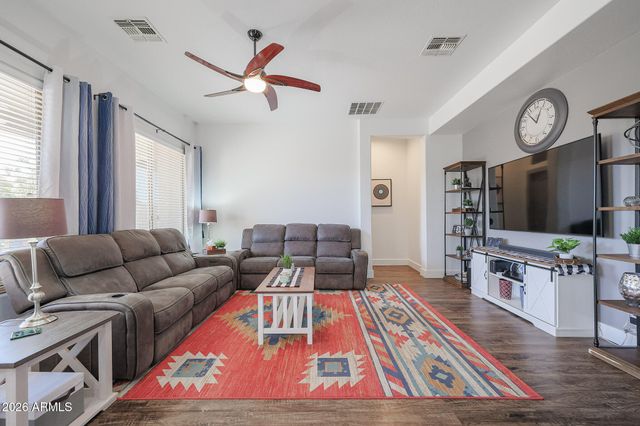 17627 W GOLDEN EYE Avenue, Goodyear, AZ 85338