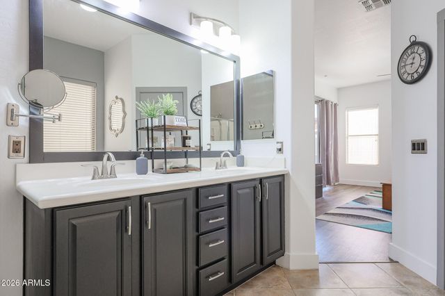 17627 W GOLDEN EYE Avenue, Goodyear, AZ 85338