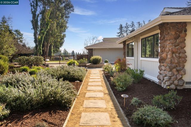 254 Joseph Lane, Pleasanton, CA 94588