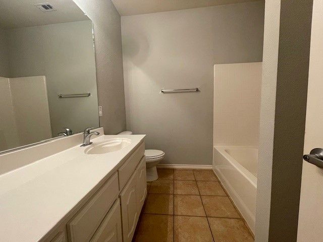 3030 Cross Timbers Drive, Irving, TX 75060