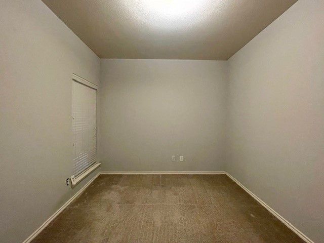 3030 Cross Timbers Drive, Irving, TX 75060