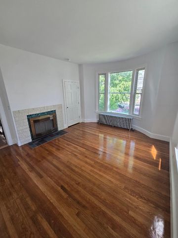 452 Highland 1, Malden, MA 02148