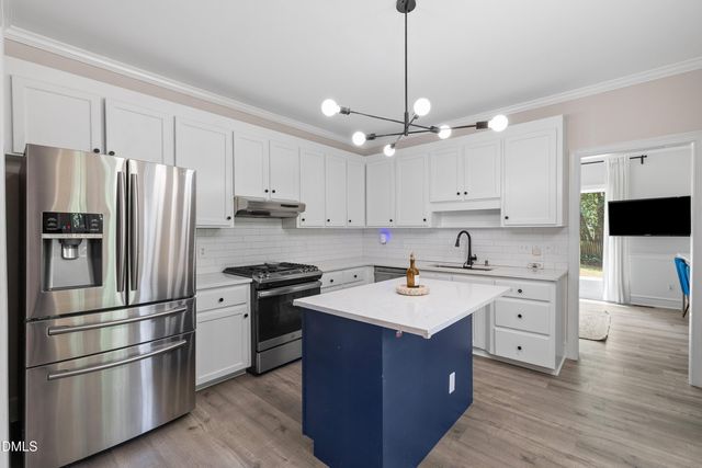 7504 Waverly Place, Raleigh, NC 27613