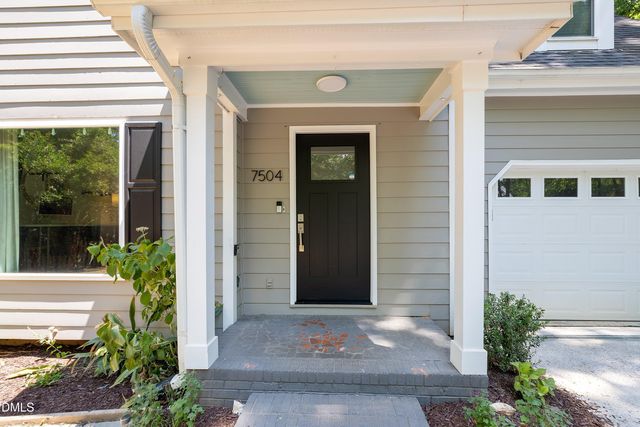 7504 Waverly Place, Raleigh, NC 27613