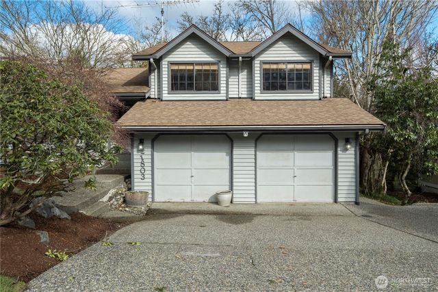 21803 Oak Way, Brier, WA 98036