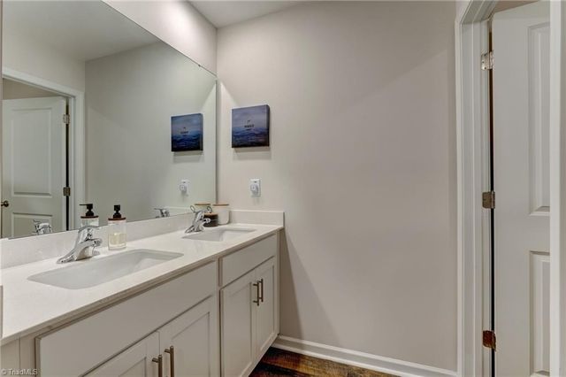 177 Green Mallard Way, Mayodan, NC 27027