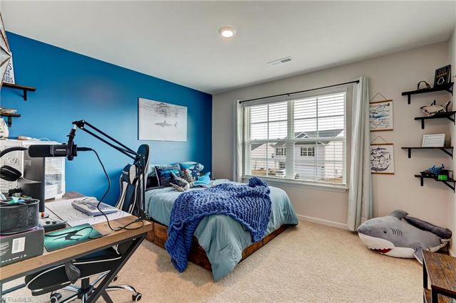 177 Green Mallard Way, Mayodan, NC 27027