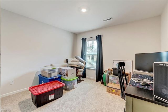 177 Green Mallard Way, Mayodan, NC 27027