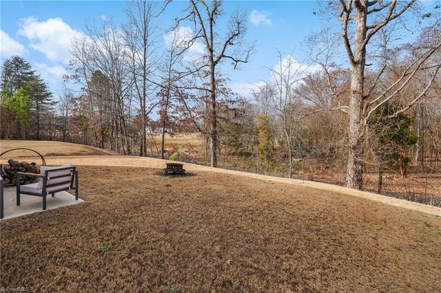 177 Green Mallard Way, Mayodan, NC 27027