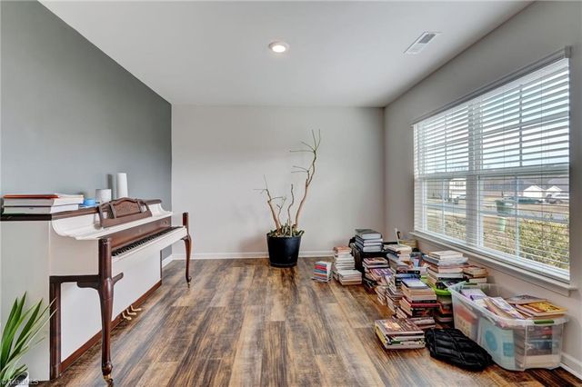 177 Green Mallard Way, Mayodan, NC 27027